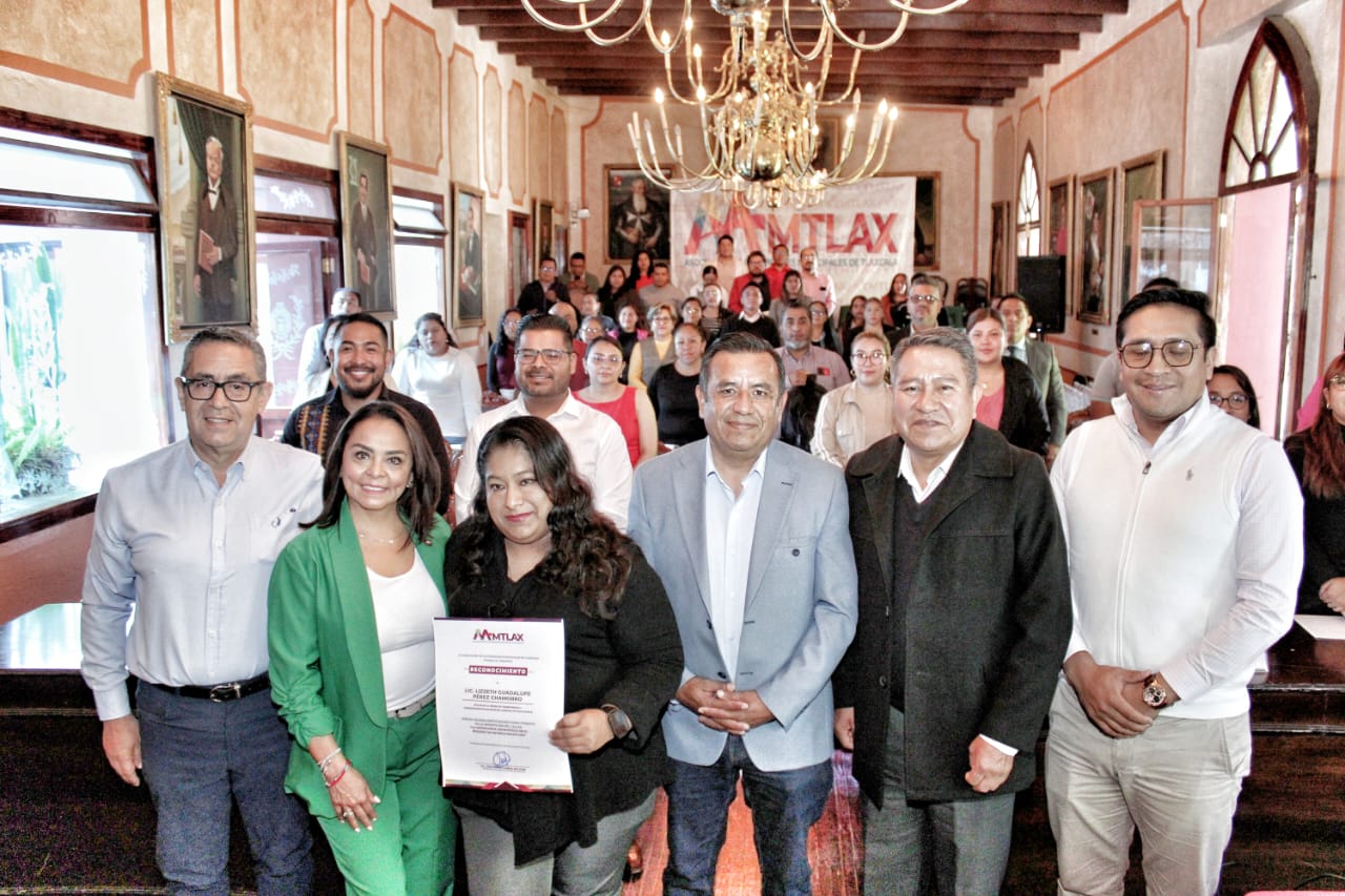 Ayuntamiento de Tlaxcala y AAMTLAX coordinan capacitación en materia archivística para fortalecer entrega-recepción